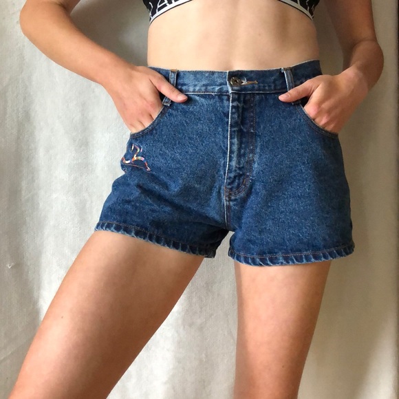 Rue21 Denim Shorts with embrodery - Picture 2 of 5